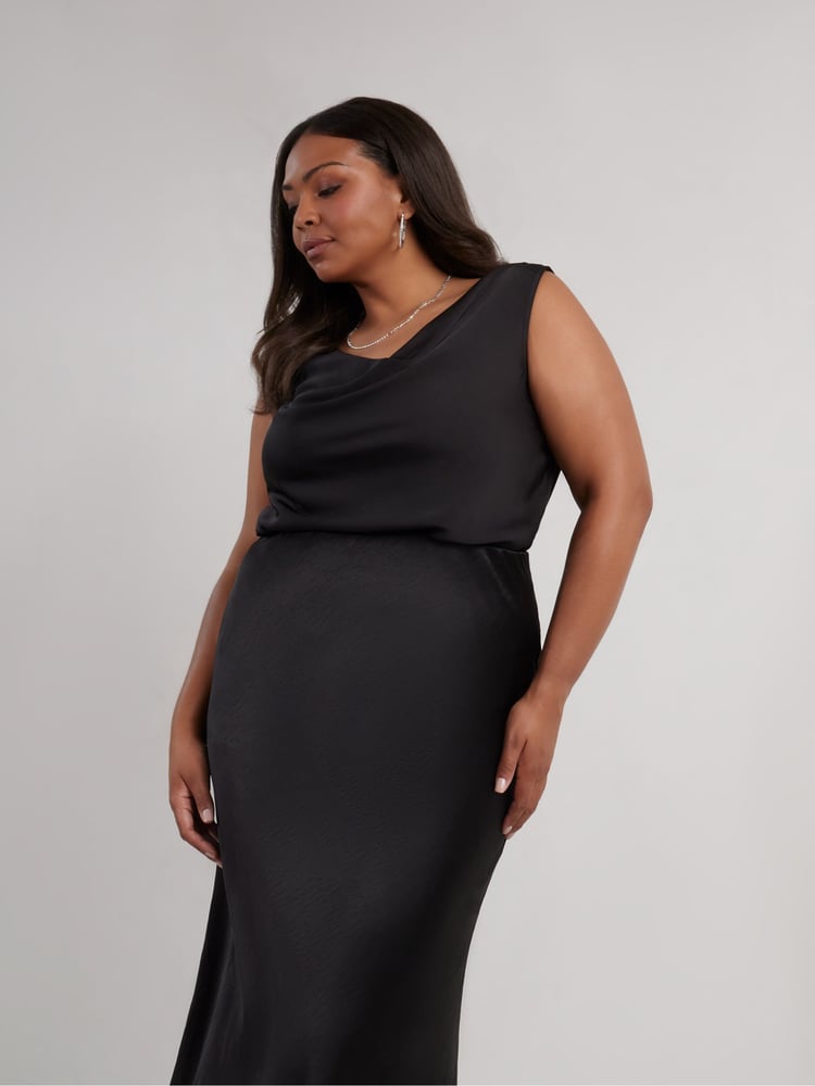 Live Unlimited Black Curve Satin Skirt - Image 2 of 4