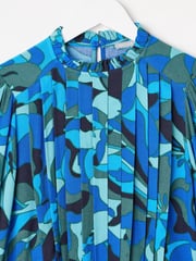 Oliver Bonas Blue Abstract Pleated Mini Dress - Image 5 of 8