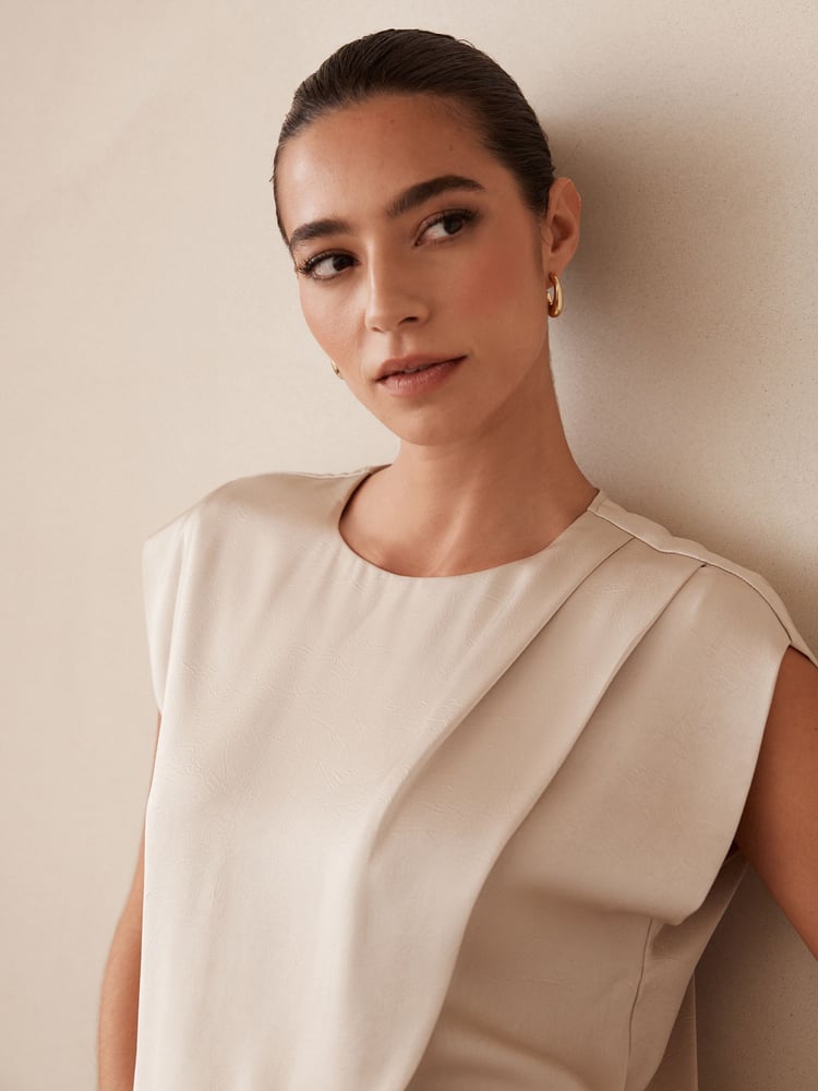 Champagne Gold Short Sleeve Crinkle Satin Asymmetric Top - Image 5 of 5