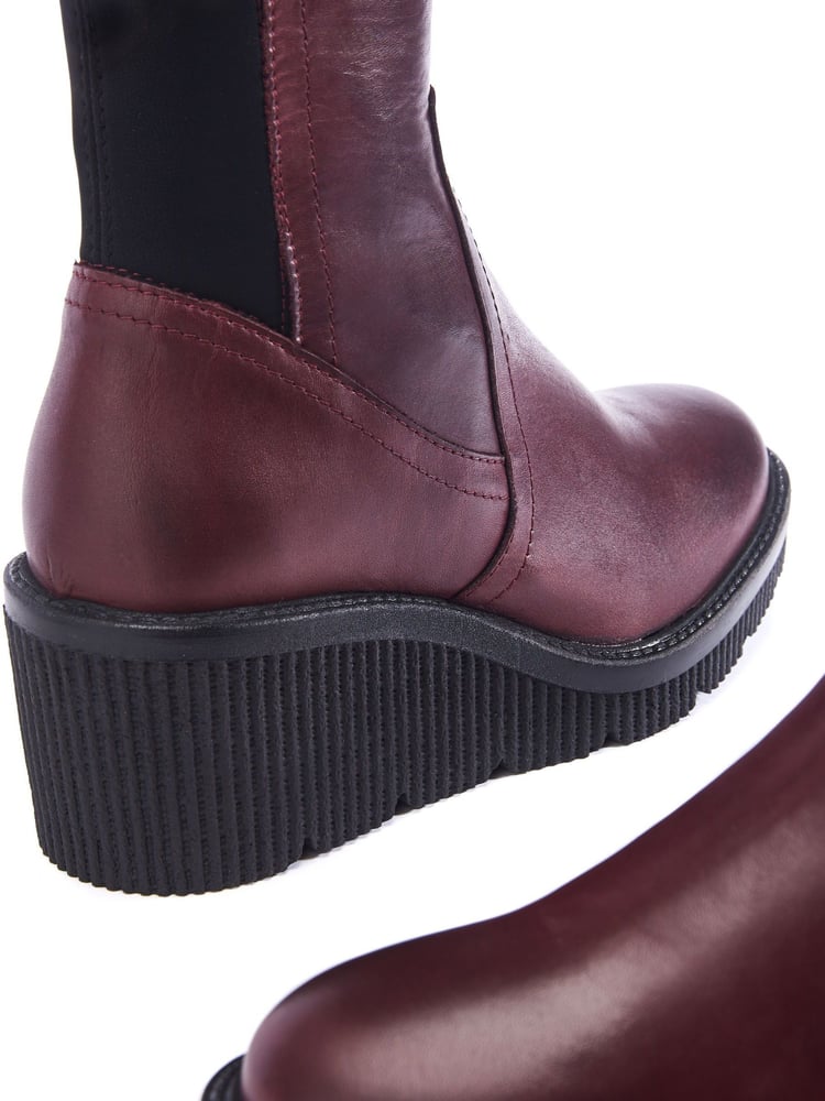 Moda in Pelle Harpette Crepe Wedge Long Side Zip Boots - Image 4 of 4