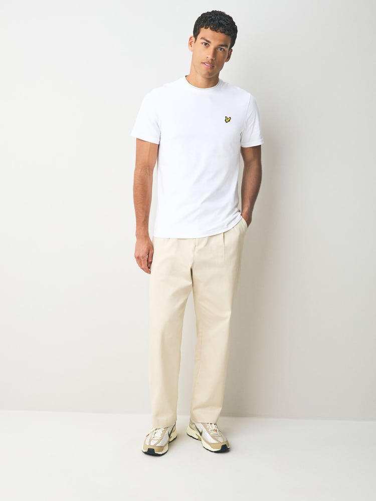 Lyle & Scott White Tipped T-shirt - Image 2 of 5