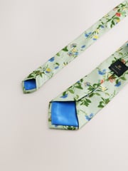 Green Kew Gardens Floral Tie and Pocket Square - Image 4 of 4