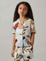 Reiss Multi Tommi 4-9 yrs Printed Cuban Collar Shirt - Image 1 of 4