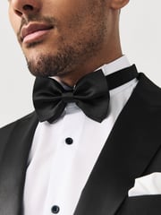 Black Bow Tie and Pocket Square Set - Image 3 of 5