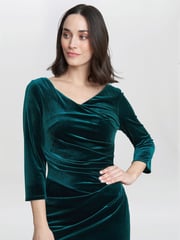 Gina Bacconi Green Sophie Velvet Maxi Dress With 3/4 Sleeve - Image 4 of 4