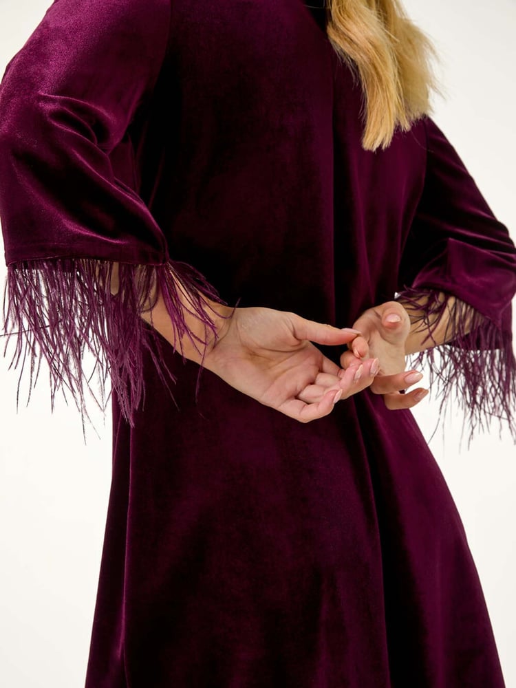 Roman Purple Petite Velvet Feather Trim Stretch Dress - Image 5 of 5