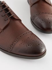 Brown Embossed Toecap Shoes - Image 5 of 8