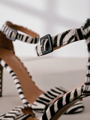 Zebra Signature Premium Leather High Round Toe Simple Sandals - Image 5 of 8