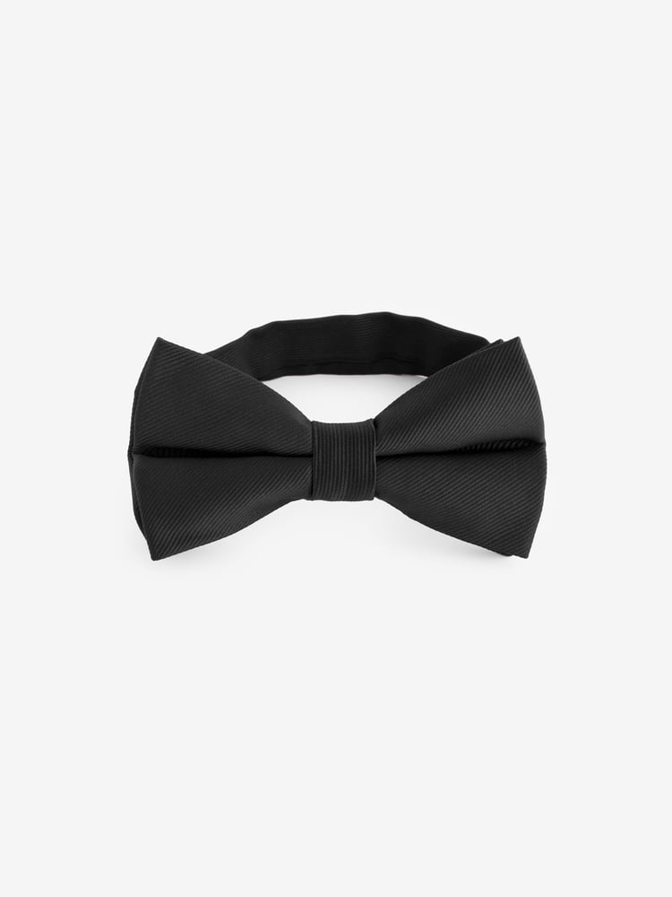 Black Twill Bow Tie - Image 2 of 5 Black Twill Bow Tie - Image 2 of 5