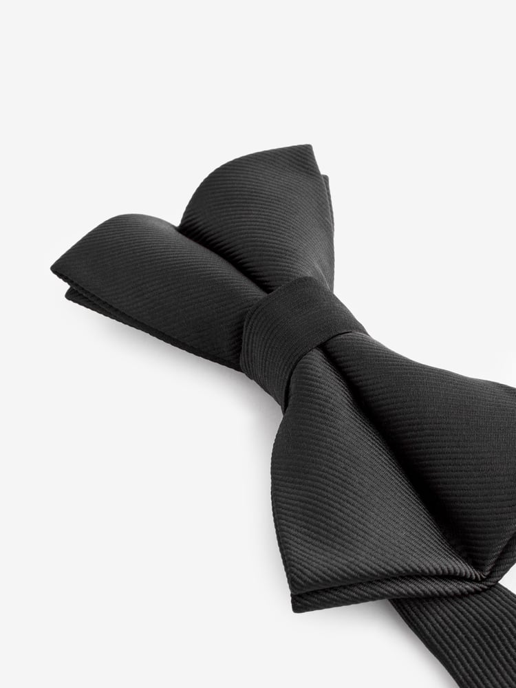 Black Twill Bow Tie - Image 5 of 5 Black Twill Bow Tie - Image 5 of 5