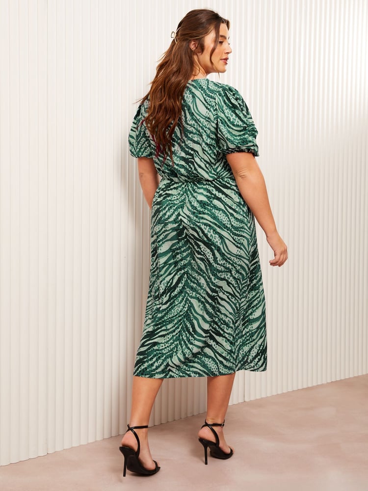 Friends Like These Green Curve Leopard Print Ruched Puff Sleeve Front Split Midi Dress - Image 4 of 4