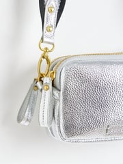 Oliver Bonas Silver Naha Cross-Body Bag - Image 6 of 8