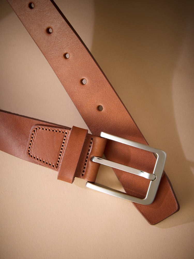 Brown Signature Causal Leather Belt - Image 2 of 4