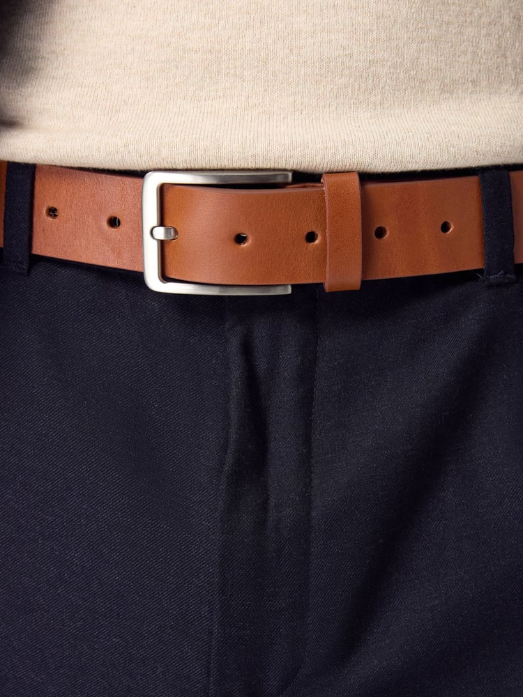 Brown Signature Causal Leather Belt - Image 4 of 4