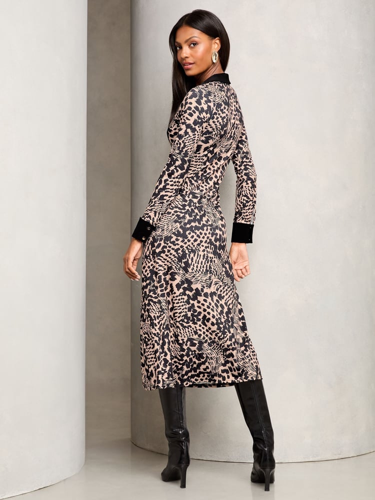 Lipsy Neutral Petite Animal Printed Long Sleeve Jersey Shirt Dress - Image 4 of 4