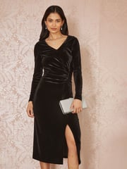 Yumi Black Velvet V-Neck Fitted Ruched Midi Dress - Image 1 of 5