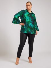 Yours Curve Green London Abstract Ruffle Sleeve Shirt - Image 2 of 5