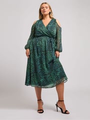 Yours Curve Green London Animal Print Cold Shoulder Dress - Image 2 of 5