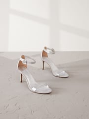Silver Signature Premium Leather Round Toe Buckle Detail Mid Simple Sandals - Image 5 of 10