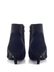Moda in Pelle Qute Kitten Heel Chelsea Black Boots - Image 3 of 4