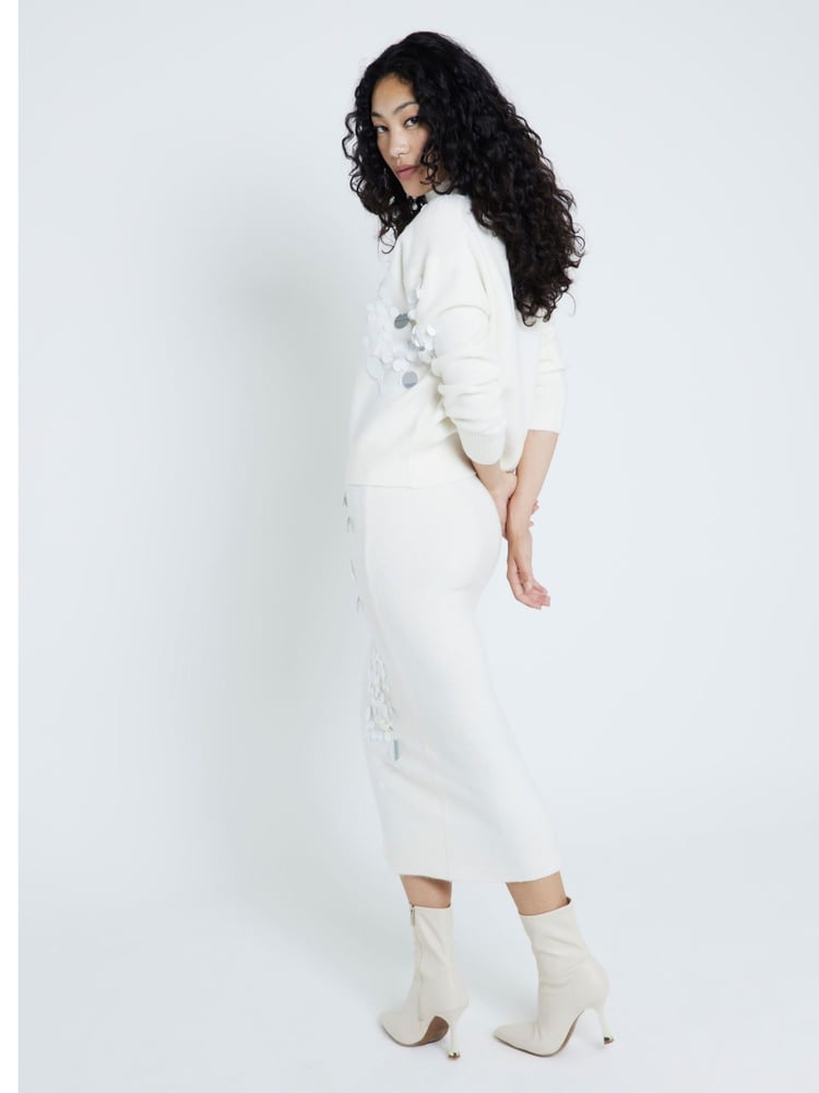 River Island Cream Sequin Knitted Midi Skirt - Image 2 of 4 River Island Cream Sequin Knitted Midi Skirt - Image 2 of 4