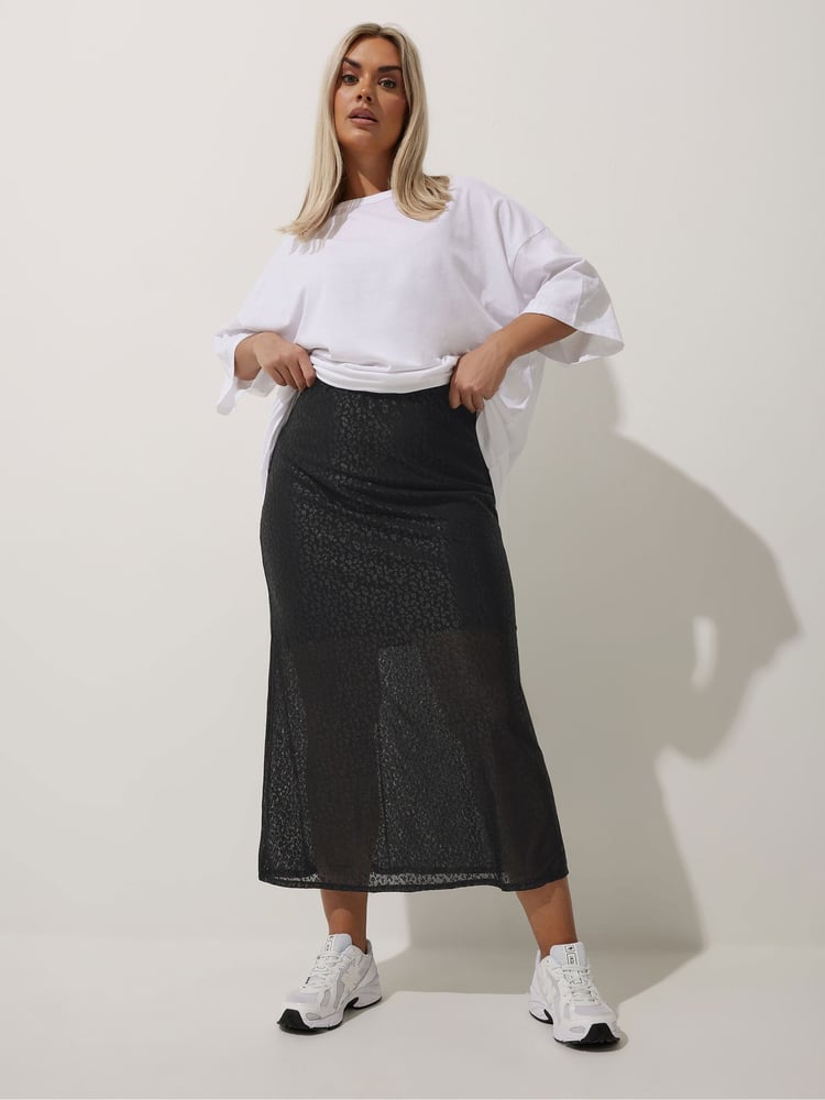 Yours Curve Black Limited Leopard Print Fishtail Skirt - Image 2 of 5