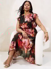 Lipsy Black Curve Floral Printed Frill Sleeve Fit And Flare Midi Dress - Image 3 of 4