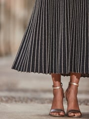 Sosandar Gold Metallic Ombre Knitted Fit and Flare Dress - Image 3 of 5
