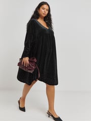 Simply Be Black Velour Hotfix Smock Dress - Image 1 of 4