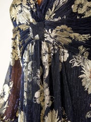 Roman Metallic Foil Print Twist Front V-Neck Plisse Dress - Image 3 of 6