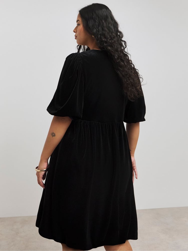 Simply Be Black Velour Puffball Skater Dress - Image 2 of 4