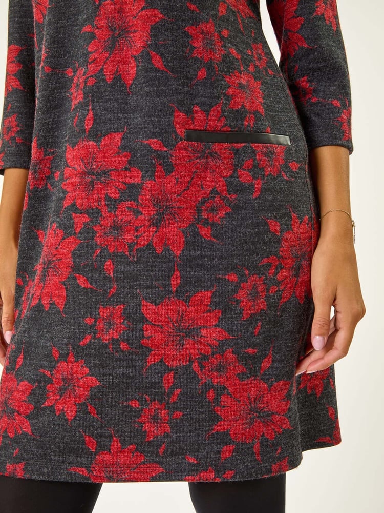 Roman Red Floral Print Pocket Shift Stretch Dress - Image 6 of 6