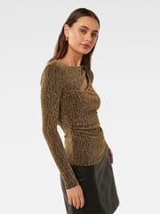 Forever New Gold Gia Twist Detail Top - Image 4 of 5