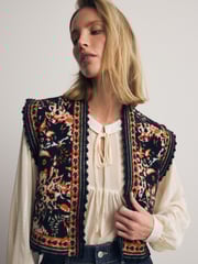Black Sleeveless Pattern Graphic Knitted Waistcoat - Image 1 of 8