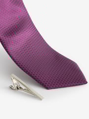 Purple Grape Slim Textured Tie And Clip Set - Image 2 of 3