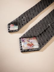 Black/Neutral Brown Link Signature Made In Italy Tie - Image 5 of 5