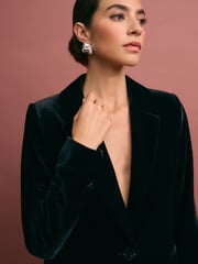 Black Tailored Velvet Single Breasted Blazer - Image 4 of 4