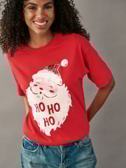 Red Christmas Short Sleeve 100% Cotton T-Shirt - Image 4 of 7