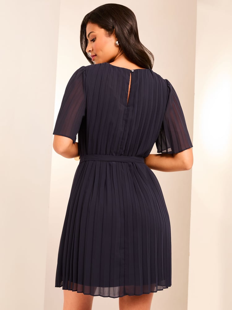 Lipsy Navy Blue Lace Artwork Pleated Shorts Sleeve Shift Dress - Image 4 of 4 Lipsy Navy Blue Lace Artwork Pleated Shorts Sleeve Shift Dress - Image 4 of 4