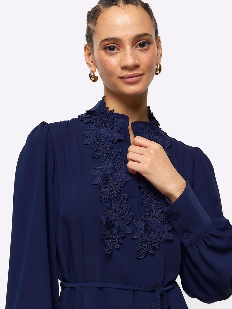 River Island Navy Floral Tie Waist Shift Mini Dress - Image 2 of 3