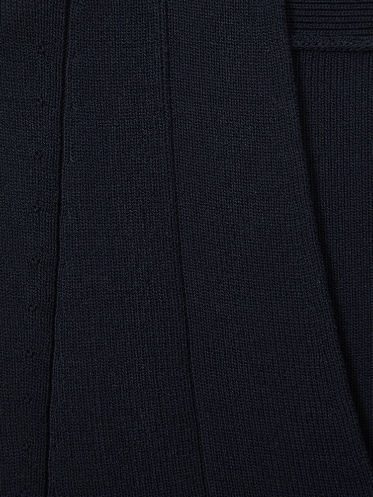 Reiss Navy Kimmy Knitted Sleeveless V-Neck Vest - Image 5 of 5