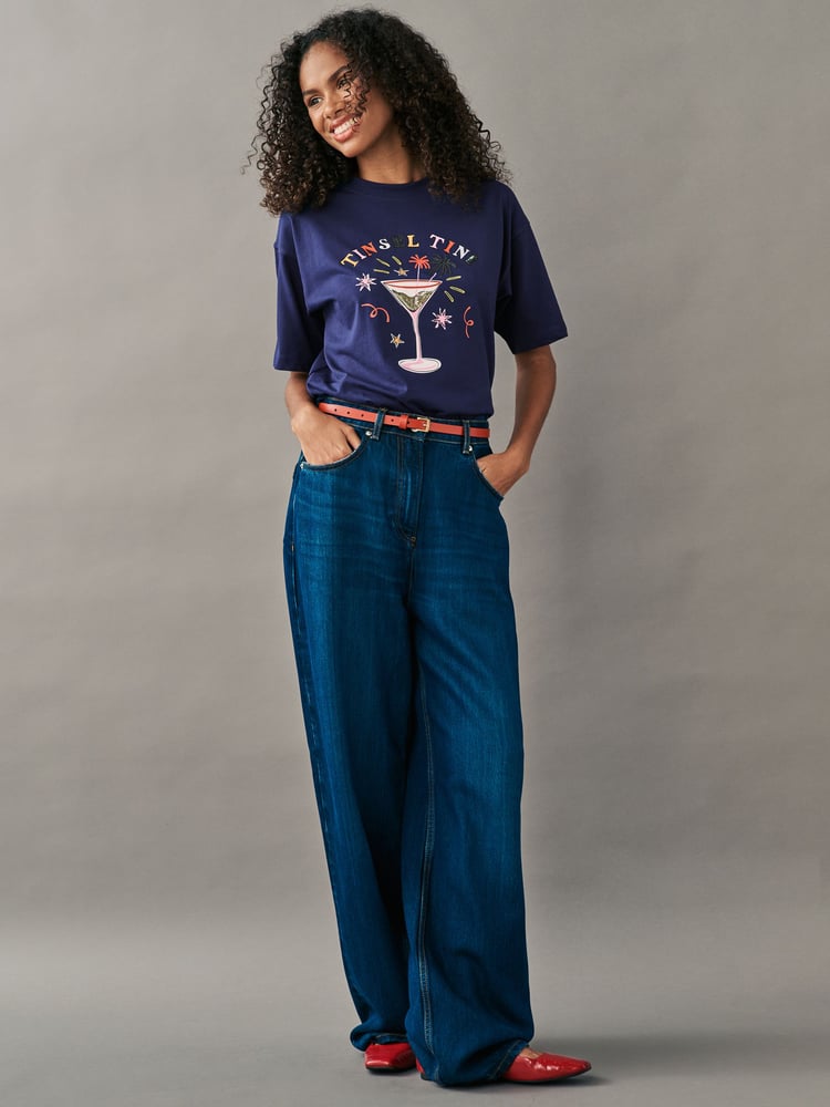 Tinsel Tini Christmas Short Sleeve 100% Cotton T-Shirt - Image 2 of 7