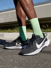 Schwarz - Nike ReactX Pegasus Trail 5 Laufschuhe - Bild 1 von 13