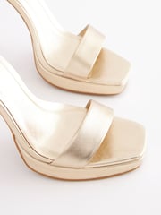 Gold Signature Leather Platform Sandals - Image 5 of 8