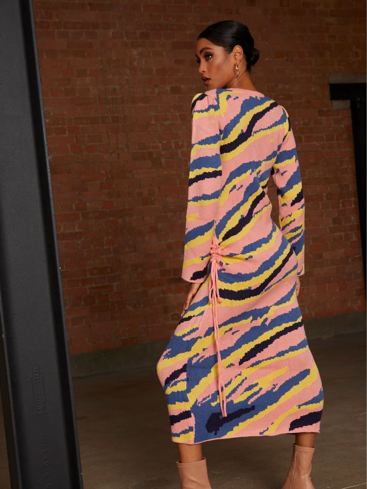 Chi Chi London Pink/Blue Abstract Stripe Ruched Side Knitted Midi Dress - Image 2 of 4 Chi Chi London Pink/Blue Abstract Stripe Ruched Side Knitted Midi Dress - Image 2 of 4