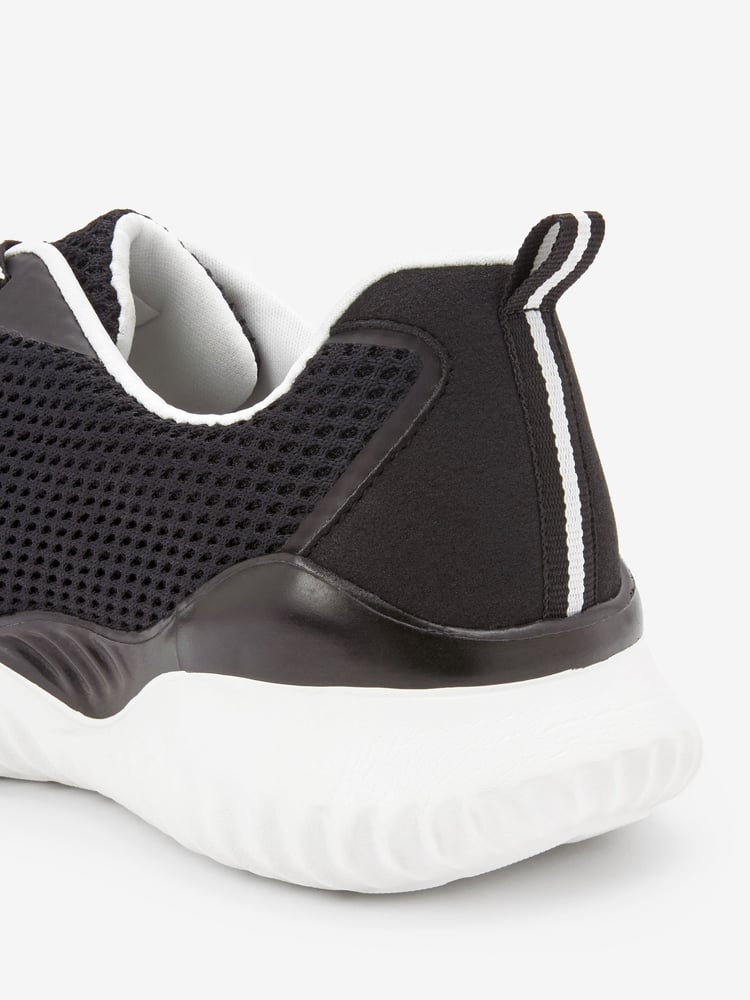 Black/White Active Gym Trainers - Image 6 of 6