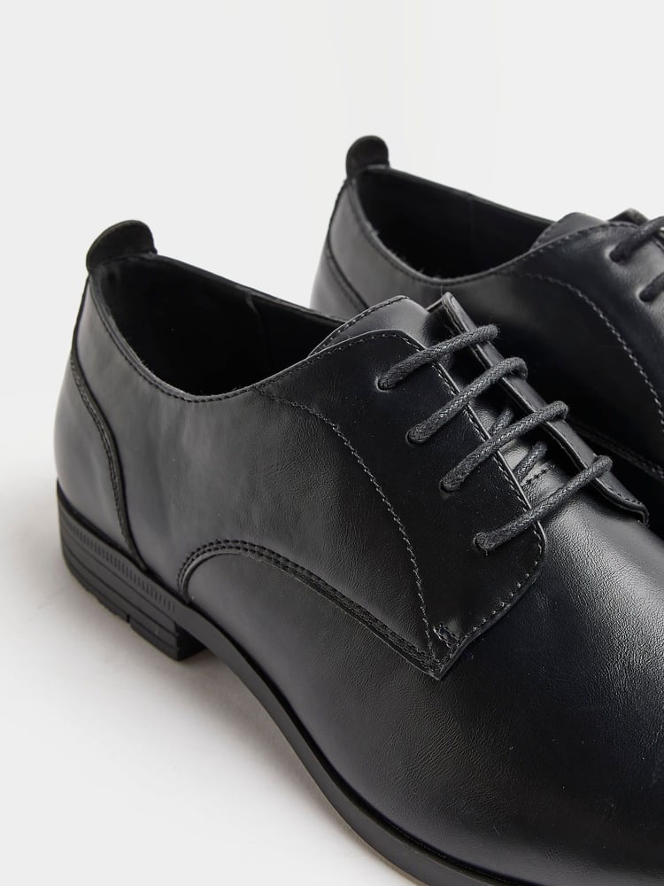 River Island Black Formal Point Leather Lace-Up Brogue Derby Shoes - Image 5 of 5 River Island Black Formal Point Leather Lace-Up Brogue Derby Shoes - Image 5 of 5