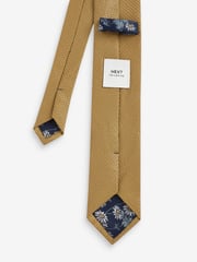 Mustard Yellow Slim Textured Tie And Clip Set - Image 2 of 3