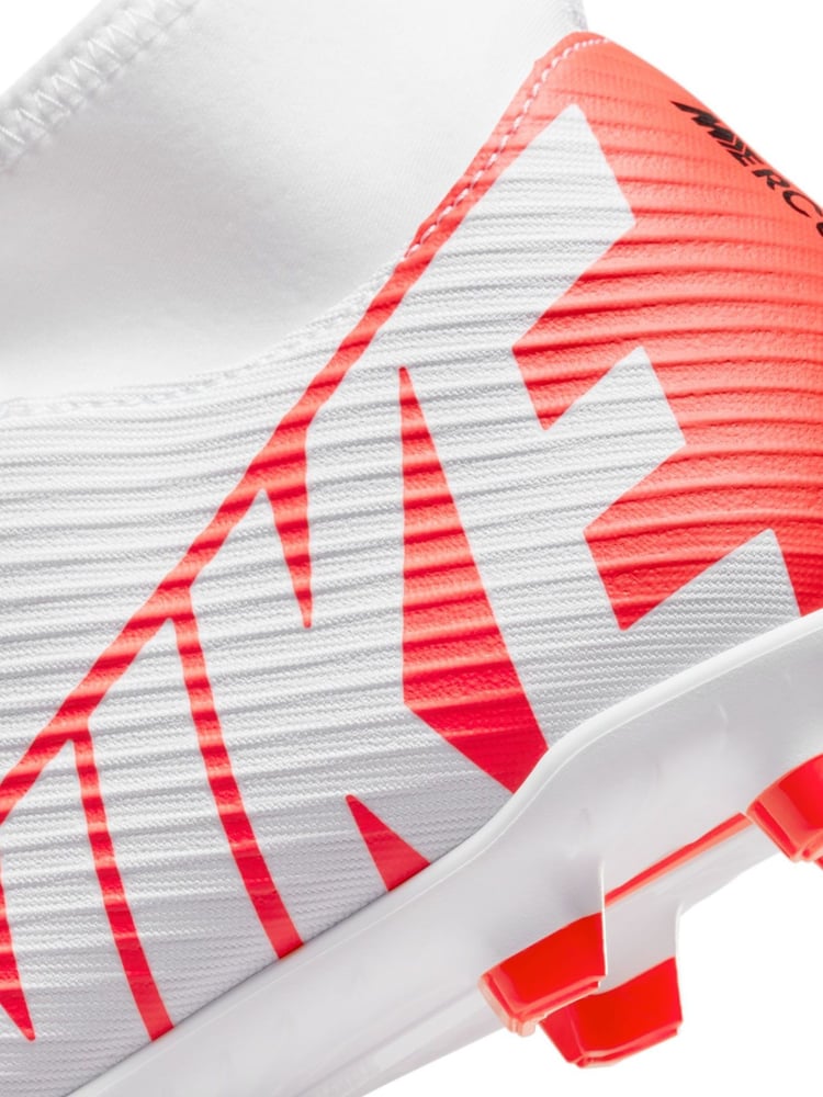 Nike Red Mercurial Superfly 9 Club Cream Ground Football Boots - Image 11 of 11