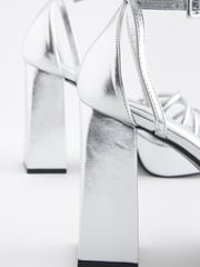 Silver Forever Comfort® Platform Closed Back Sandals - Image 9 of 9